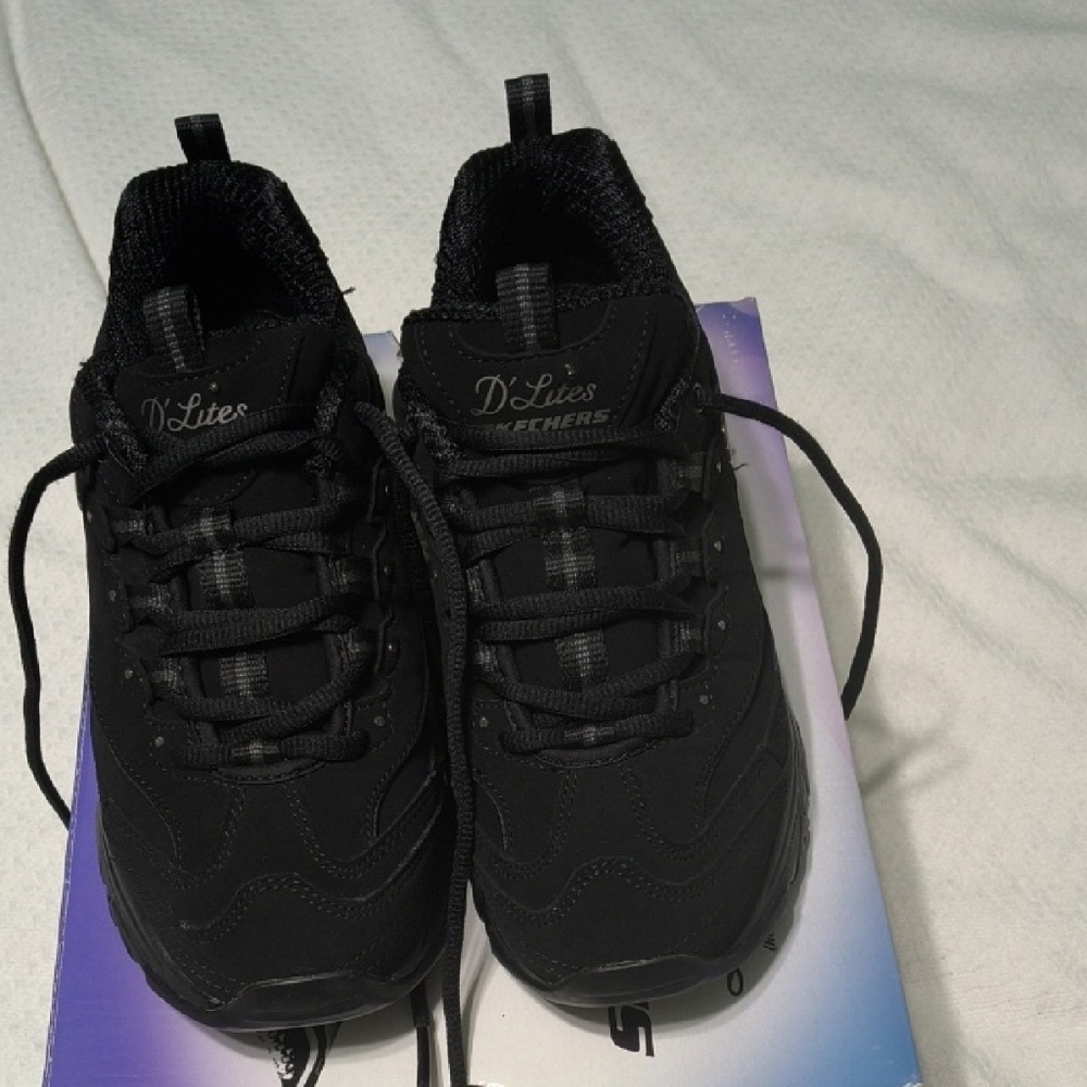 Skechers D'Lites All-Black Athletic Shoes